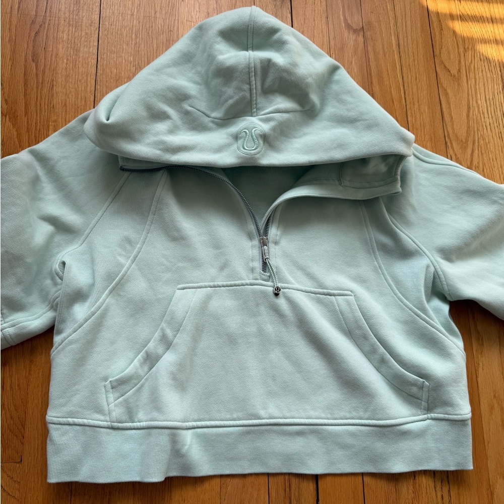 Mint Green Lululemon Scuba - Picture 2 of 6
